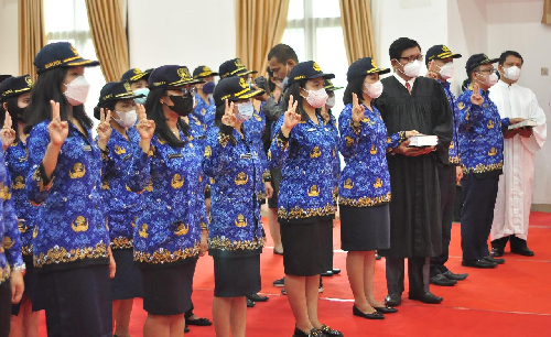 77_pejabat_fungsional_ahli_pertama_formasi_cpns_2019_dilantik_wali_kota_siantar