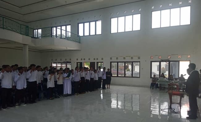 85_ptps_se_kecamatan_pangururan_dilantik_panwascam_pahami_regulasi