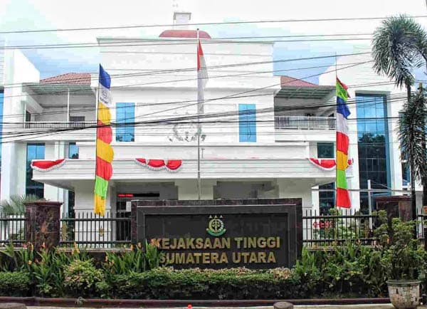8_orang_diperiksa_terkait_dugaan_korupsi_di_dinkes_tapteng