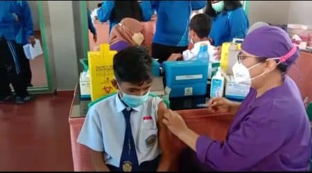 9301_persen_pelajar_smp_di_siantar_sudah_terima_vaksin_covid_19
