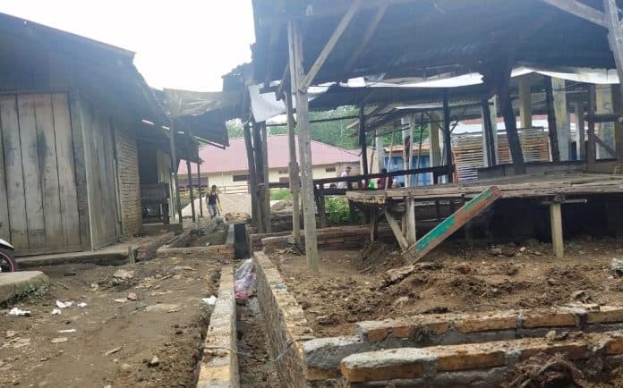 ada_proyek_siluman_di_pasar_lima_puluh_batu_bara