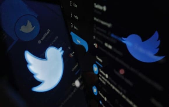 agar_tak_ada_yang_stalking_berikut_cara_private_akun_twitter_di_laptop_dan_hp