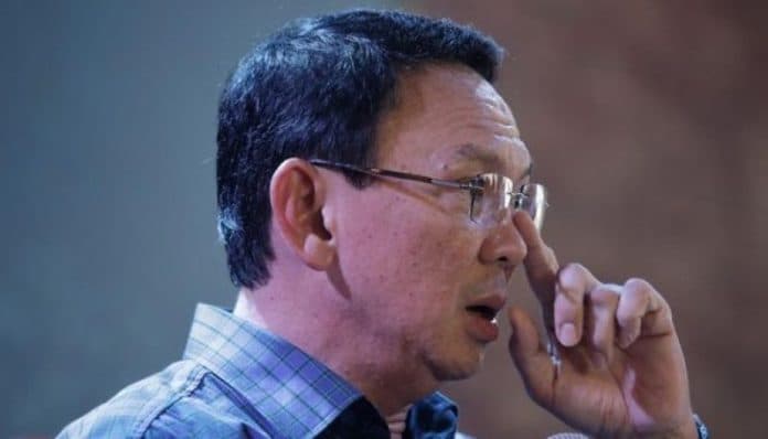 ahok_ajak_warga_berinteraksi_saat_dia_kupas_masalah_jakarta_di_podcast