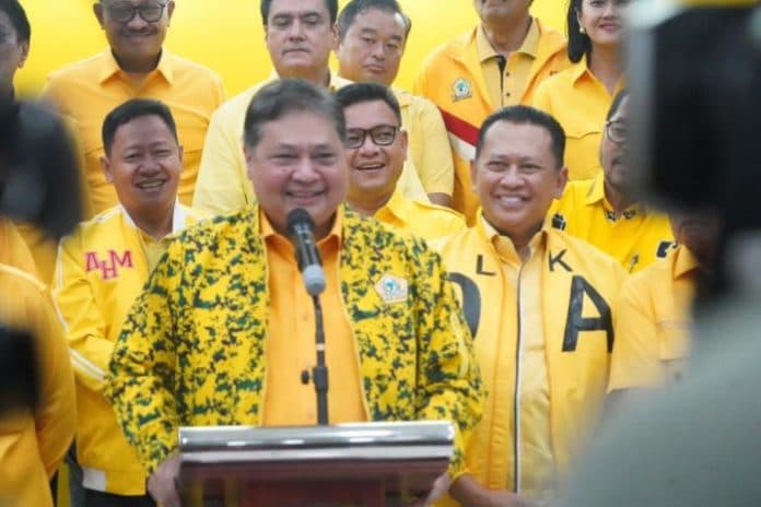 airlangga_dinilai_masih_sosok_yang_paling_tepat_jadi_ketum_golkar
