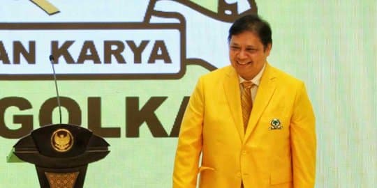airlangga_hartarto_sebut_golkar_sebagai_partai_tengah