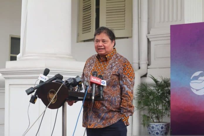 airlangga_isyaratkan_golkar_fokus_bangun_koalisi_besar