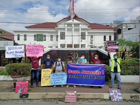 aji_di_siantar_kecam_oknum_polri_penganiaya_jurnalis_tempo