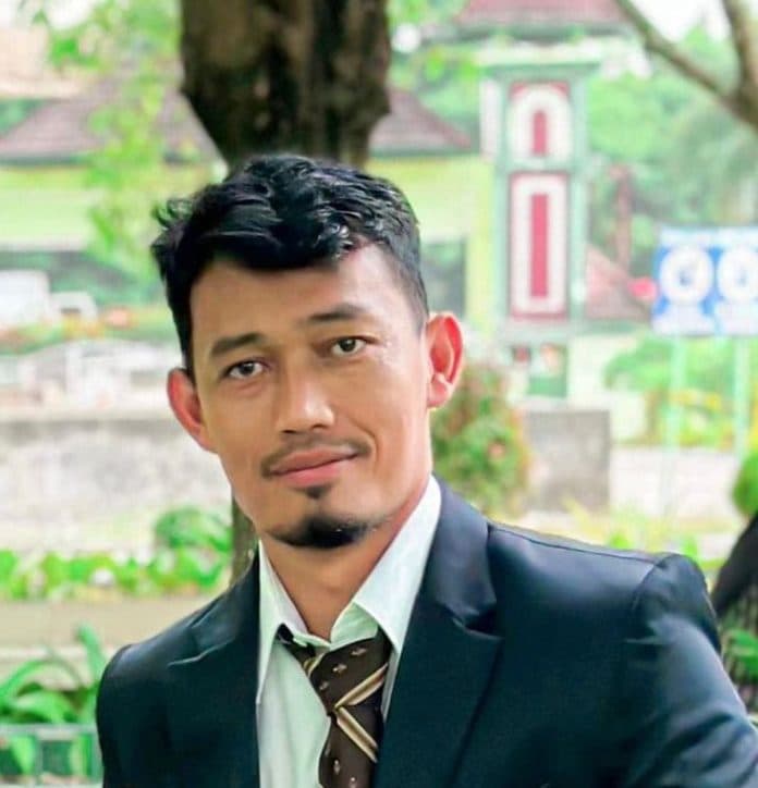 akademisi_pembuatan_mou_pelajar_tawuran_sebaiknya_melibatkan_pakar_pendidikan