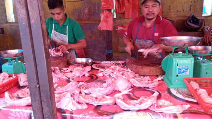 akhir_pekan_harga_ayam_tembus_rp40000_per_kg