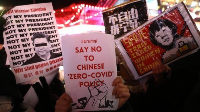 akhirnya_china_longgarkan_pembatasan_covid_secara_nasional
