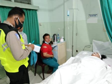 akibat_kelalaian_saat_buka_pintu_mobil_samuel_purba_dijadikan_tersangka
