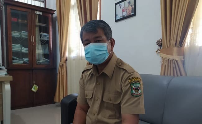 akibat_pungli_di_diskoperindag_siantar_jadimpan_46_hari_tak_masuk_kerja_hermansyah_langsung_dipecat