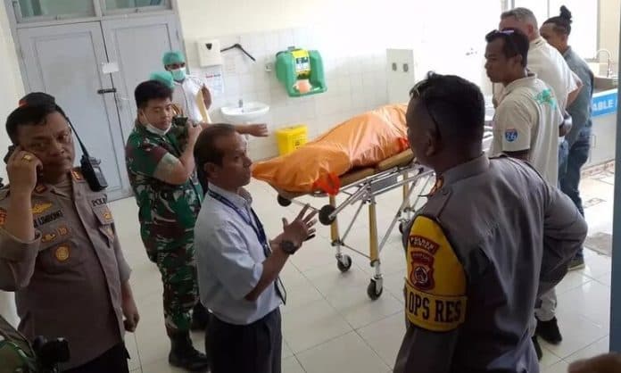 aksi_kkb_dinilai_kejam_jenazah_pilot_helikopter_berhasil_dievakuasi