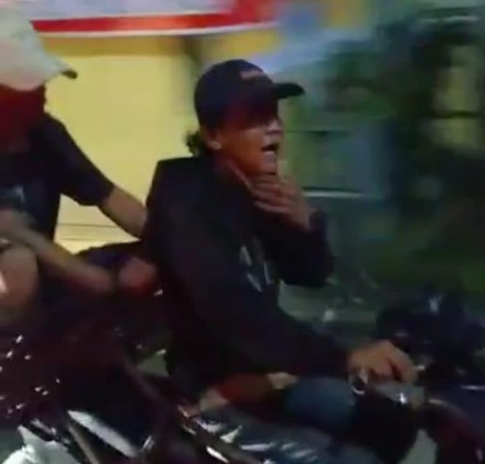 aksi_pencurian_kursi_besi_di_lapangan_merdeka_siantar_17_kursi_hilang