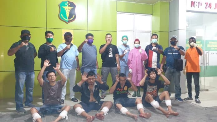 aksinya_sempat_viral_4_tersangka_curanmor_didor_polisi