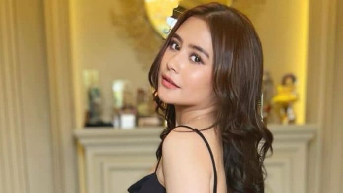 alasan_prilly_latuconsina_masih_betah_tanpa_pasangan_ungkap_kriteria_pria_idaman