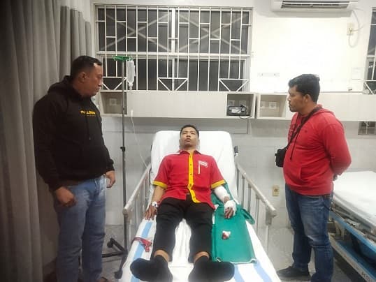 alfamart_di_karang_sari_dirampok_seorang_karyawan_alami_luka_bacok