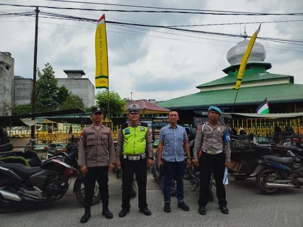 amankan_pelaksanaan_sholat_jumat_polres_tanjungbalai_patroli_di_sejumlah_masjid