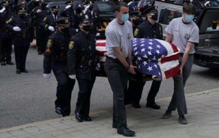 amerika_makin_parah_catat_68_ribu_kasus_corona_dalam_sehari