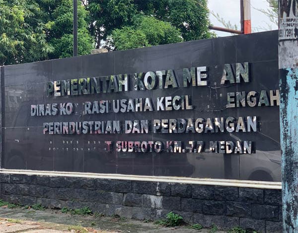 ampd_sumut_soroti_perawatan_kantor_dinas_koperasi_kota_medan