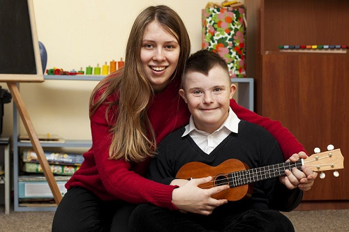 anak_down_syndrome_butuh_strategi_pengasuhan_lebih_dari_orang_tua