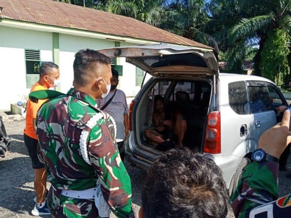 anak_tni_gagalkan_aksi_begal_pelaku_diserahkan_ke_polsek_sunggal