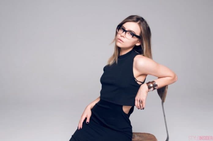 anastasia_deeva_mantan_wakil_menteri_dalam_negeri_ukraina_diguncang_skandal_foto_panas