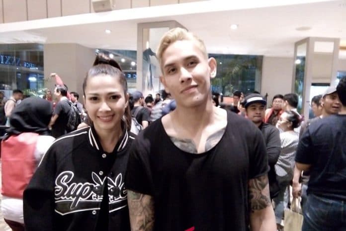 andrea_dian_positif_corona_sejumlah_selebritis_beri_dukungan_moril