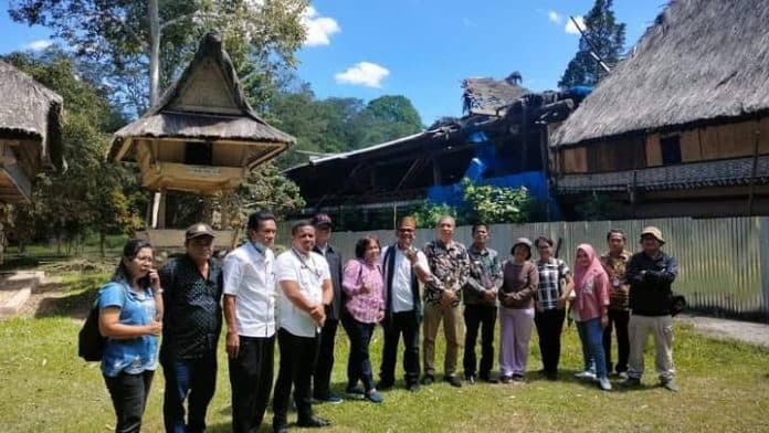 anggaran_perbaikan_rumah_adat_simalungun_sebesar_rp_3_miliar