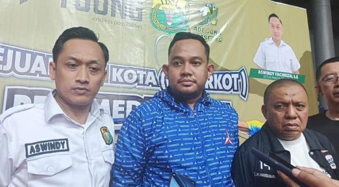 anggota_dewan_harapkan_kota_medan_munculkan_pebulutangkis_berkualitas