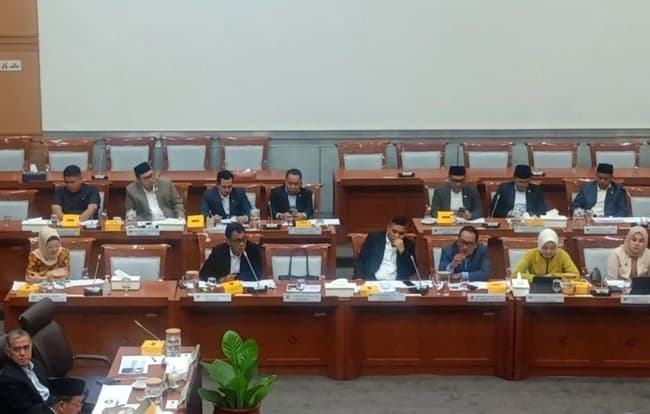 anggota_dpr_minta_bansos_jangan_sampai_jadi_alat_politik_di_pilkada_2024