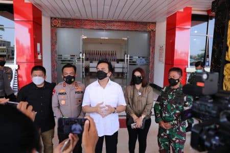 anggota_dpr_ri_effendi_ms_simbolon_apresiasi_penurunan_angka_covid_19_di_sumut