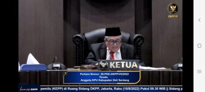 anggota_kpu_deliserdang_mulianta_sembiring_diberhentikan_dkpp