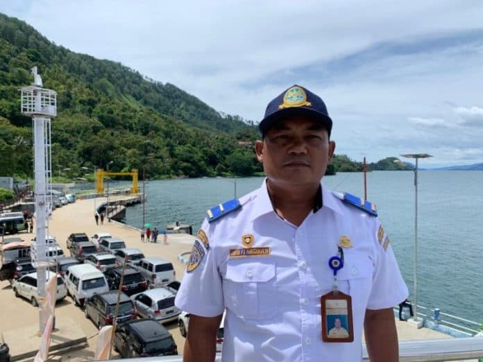 angin_kencang_pelayaran_di_pelabuhan_tigaras_simanindo_masih_normal