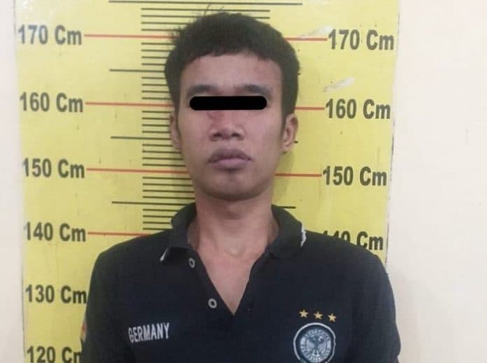 aniaya_dua_kepling_pria_pencari_botot_diamankan_polsek_delitua