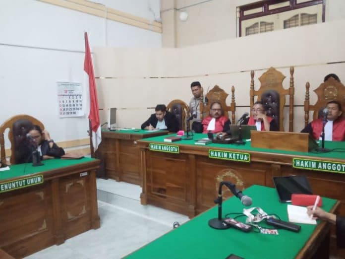 anjing_peliharaan_gigit_korban_hingga_tewas_pemilik_dipenjara_15_tahun