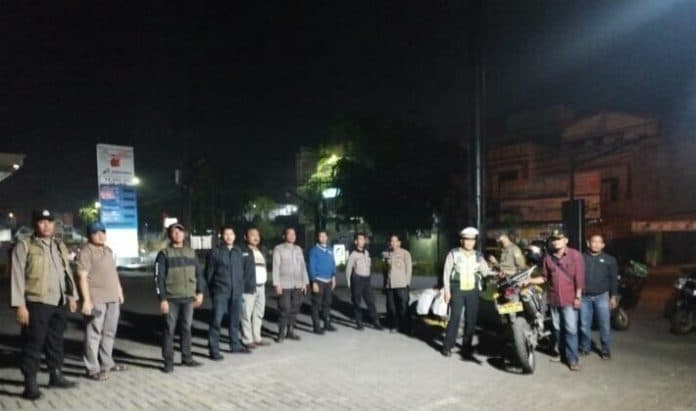 antisipasi_begal_muspika_medan_marelan_adakan_patroli_hingga_subuh