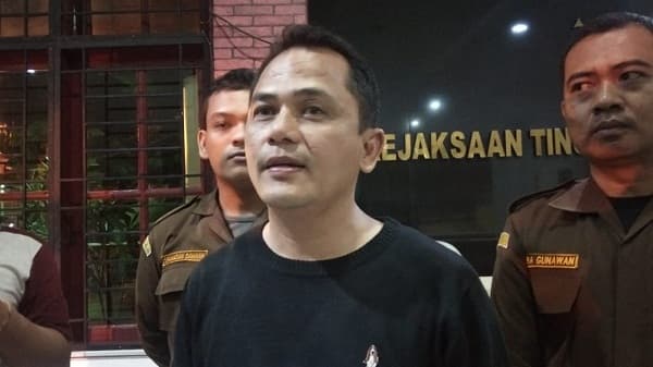 antisipasi_covid_19_kejatisu_lakukan_absen_manual