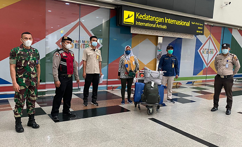 antisipasi_covid_19_pendatang_luar_negeri_diperiksa_ketat_di_bandara_kualanamu