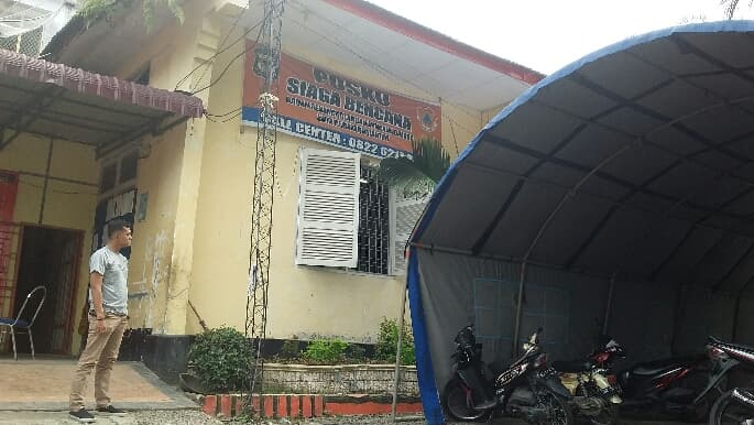 antisipasi_cuaca_buruk_bpbd_siantar_minta_tarukim_remajakan_pohon
