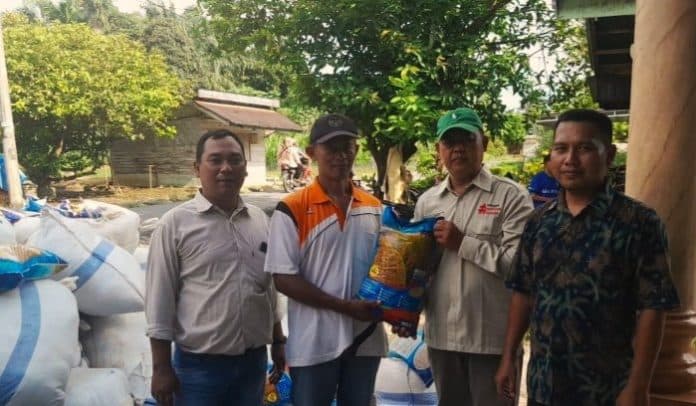 antisipasi_el_nino_dinas_tph_sumut_distribusikan_bantuan_benih_padi