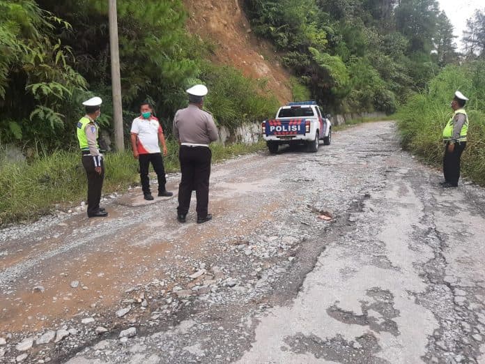 antisipasi_gangguan_arus_lalulintas_saat_mudik_ini_yang_dilakukan_polres_taput