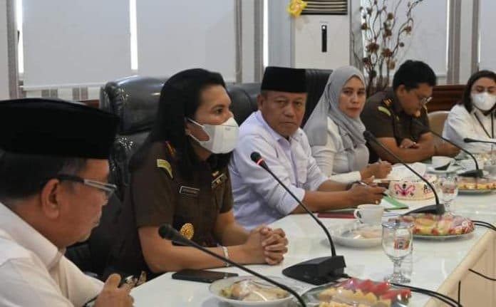 antisipasi_inflasi_dampak_harga_bbm_kejari_tba_gelar_penyuluhan_hukum_bagi_opd_se_kota_tanjungbalai