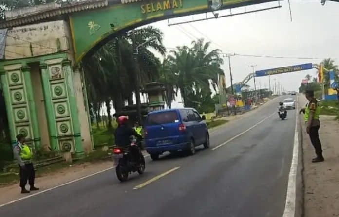 antisipasi_laka_lantas_dan_kemacetan_sejumlah_polisi_disiagakan_di_perbatasan_tebing_tinggi_batu_bara