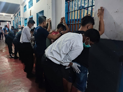 antisipasi_narkoba_lapas_klas_iia_siantar_rutin_razia_kamar_hunian_wbp