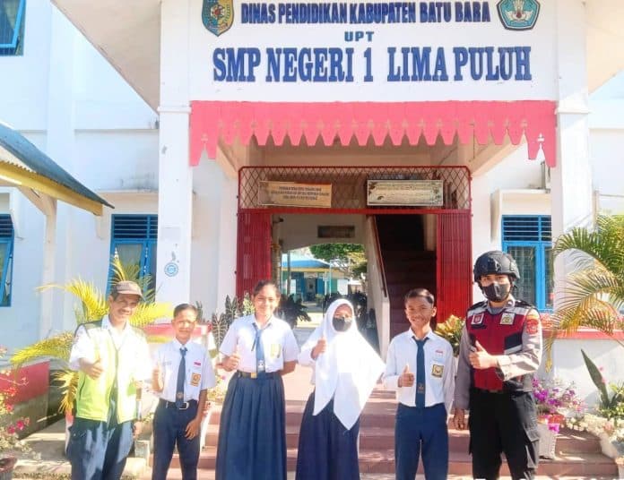 antisipasi_tawuran_sat_samapta_polres_batu_bara_patroli_cipta_kondisi_di_sekolah_sekolah