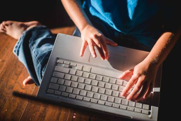 apa_yang_boleh_dan_tidak_boleh_dilakukan_pada_laptop_anda