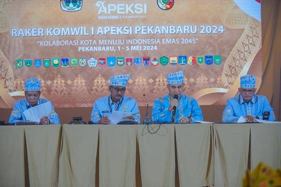 apeksi_dorong_pemerintah_tetapkan_kebijakan_yang_berimplikasi_langsung_ke_masyarakat
