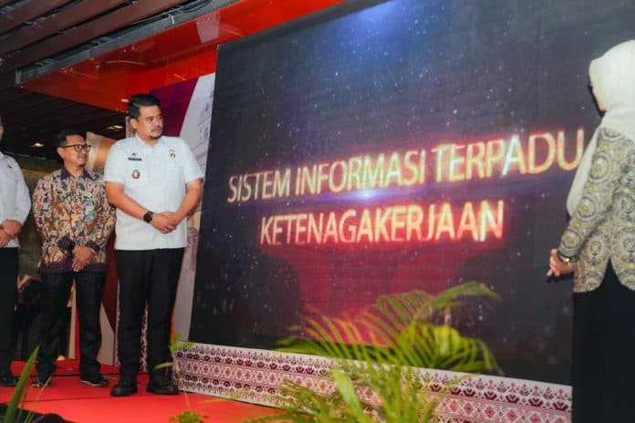 aplikasi_siduta_efektif_bantu_masyarakat_dapatkan_pekerjaan