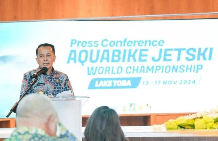 aquabike_jetski_segera_digelar_pj_gubsu_minta_kelestarian_danau_toba_tetap_terjaga